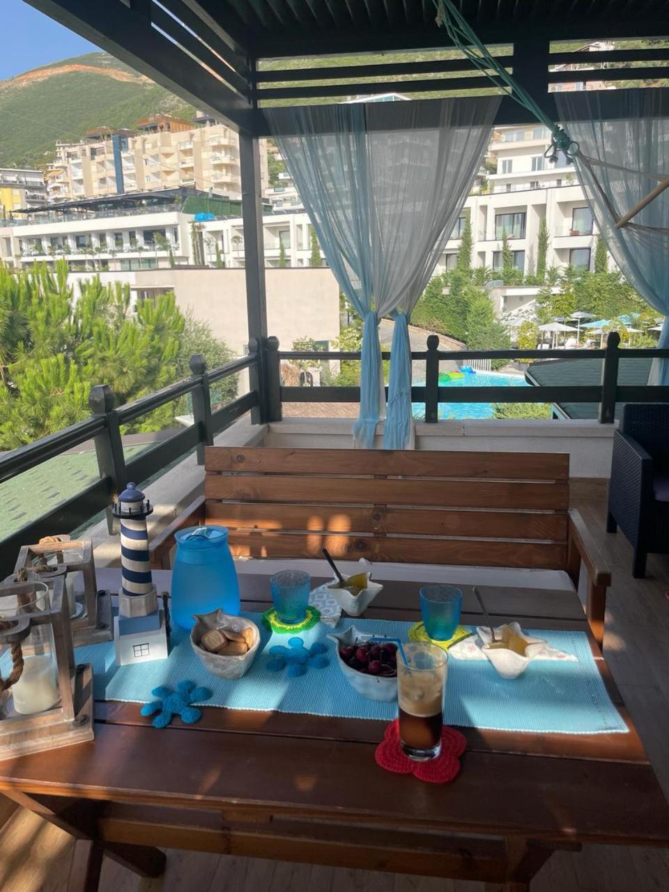 Iris Apartments Влёра Экстерьер фото